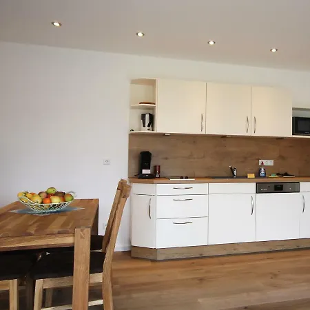 Ferien Im Hummelhaus Апартаменты *